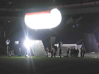 balloonlight-tube mit tageslicht für videoclip