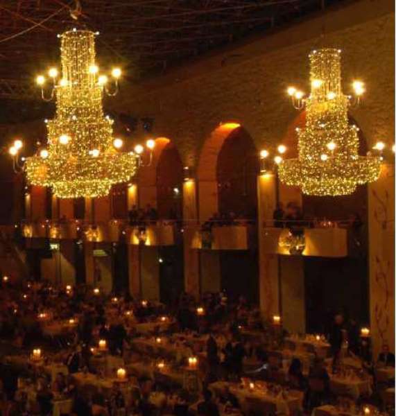 ../Images/chandelires_1.jpg